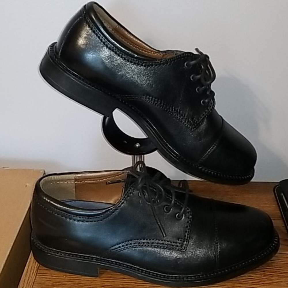 [DOCKERS] Gordon Leather Oxford Cap Toe Dress Shoe